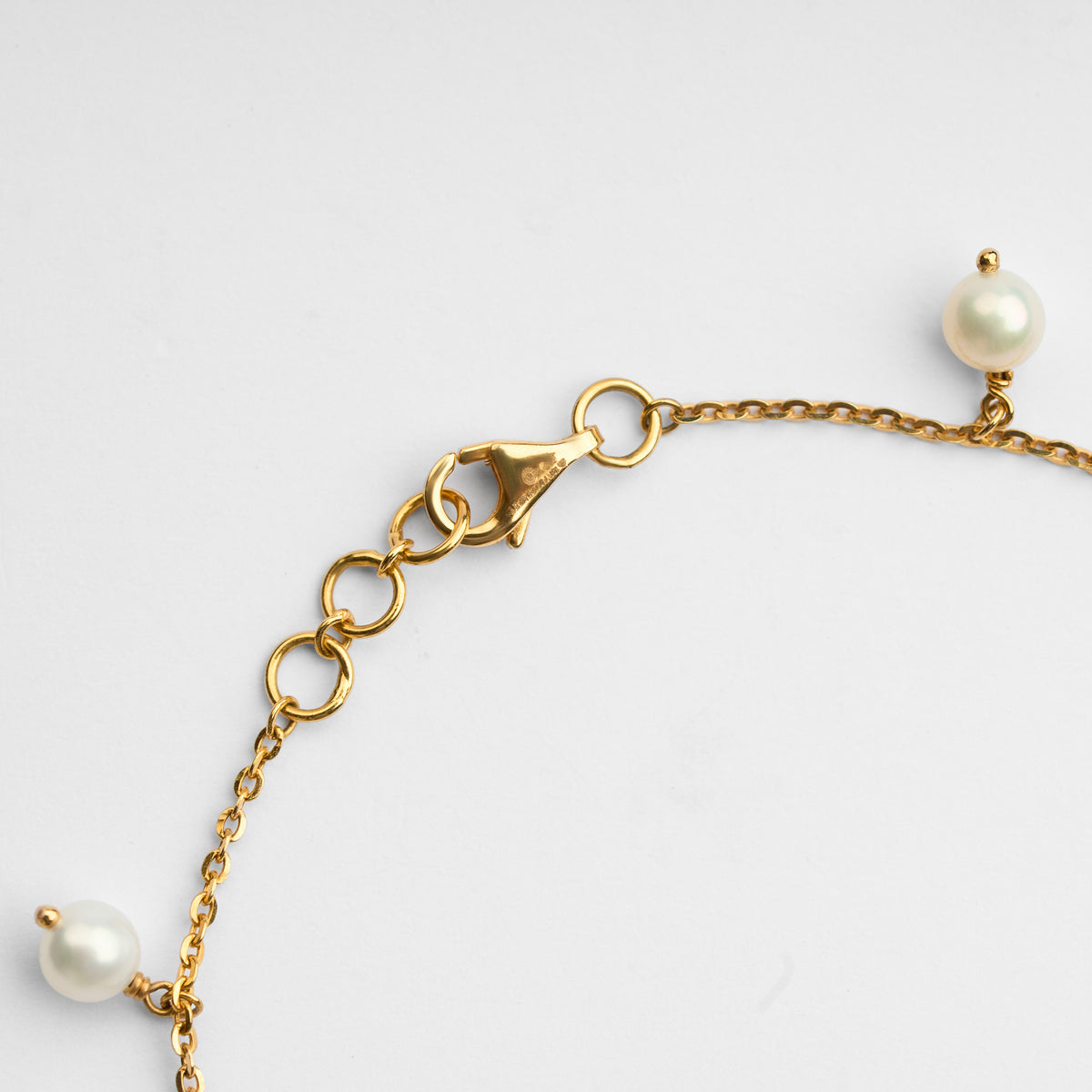 Gold Pearl Chain Bracelet