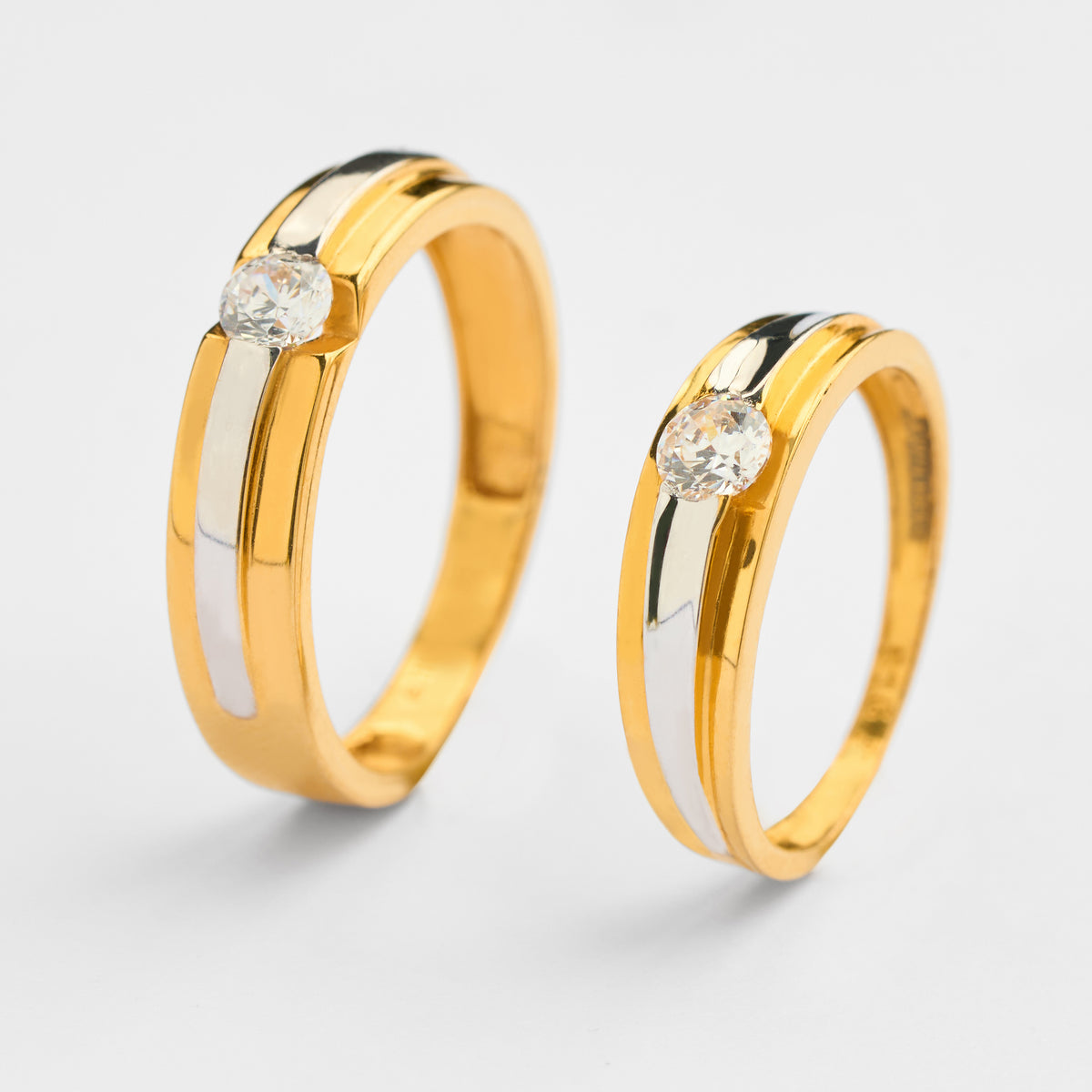 Men's Gold Solitaire Engagement Ring